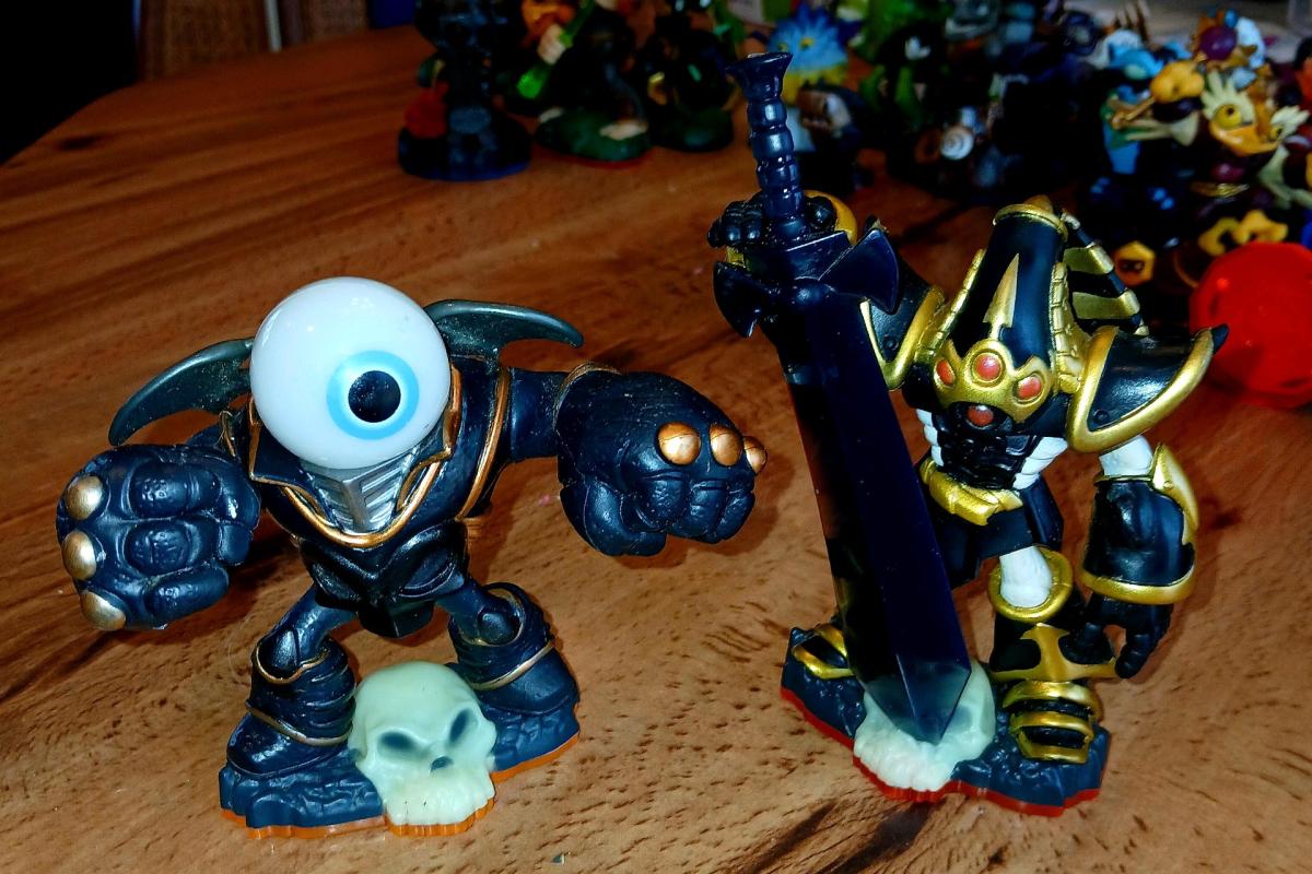 Skylanders - Falmouth, Massachusetts - FleaMarketBay