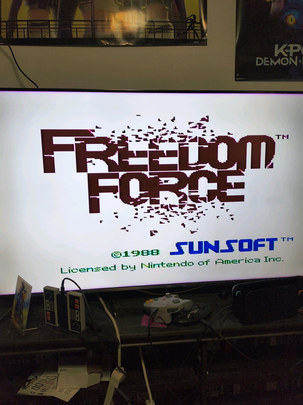 2 Nintendo NES consoles with controllers zapper gun and 11 g - Richmond, Virginia - FleaMarketBay