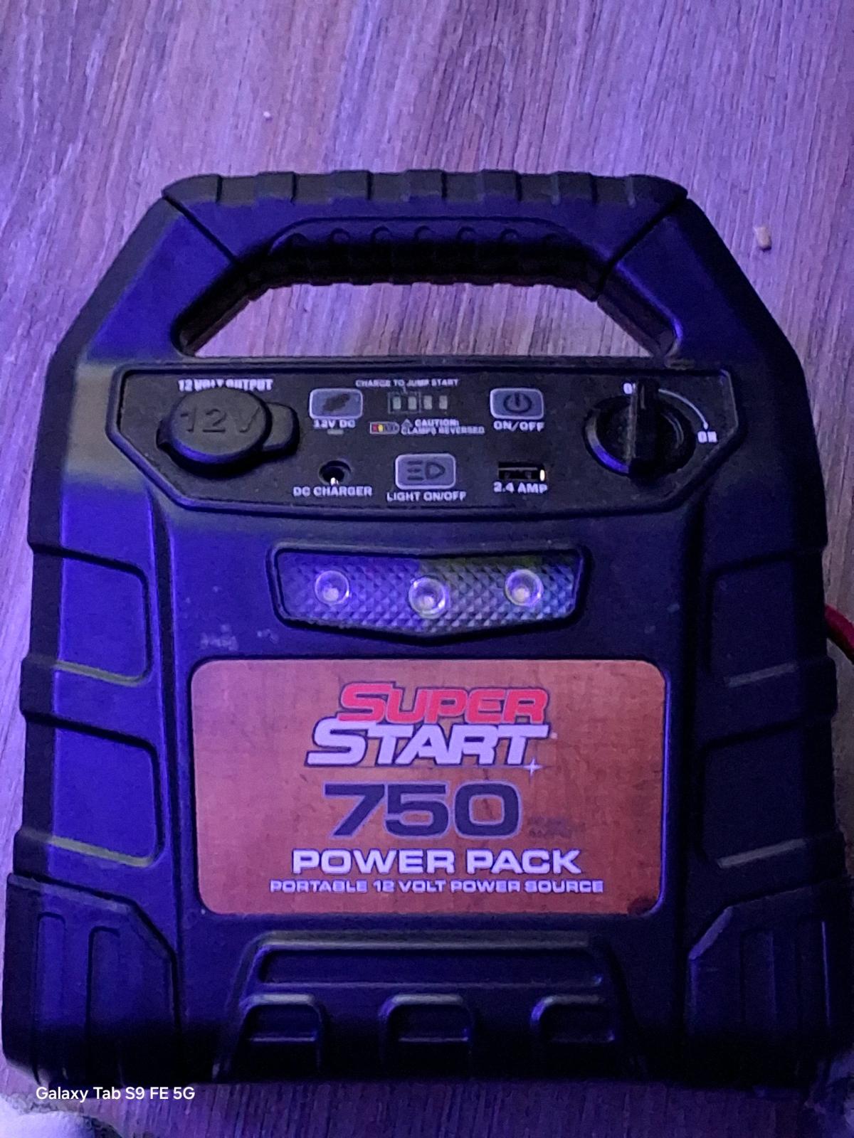 750 amp power battery jumperer New from OReileys Super brand