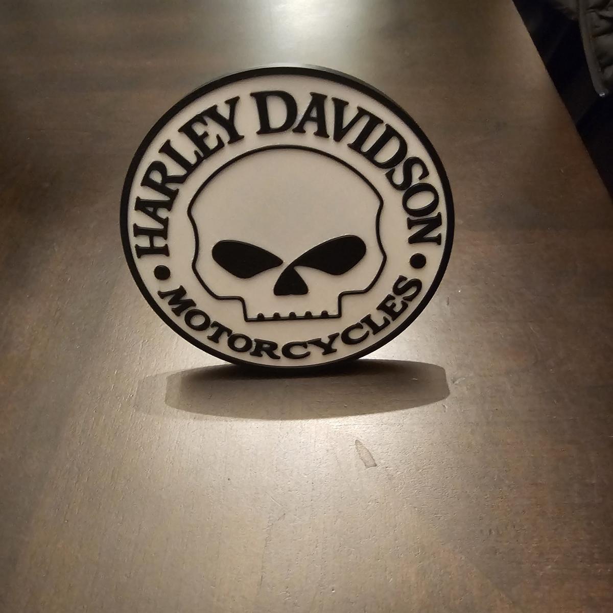HARLEY DAVIDSON Raised letters Skull Rider Hitch Cover – Fits 2" Receiver