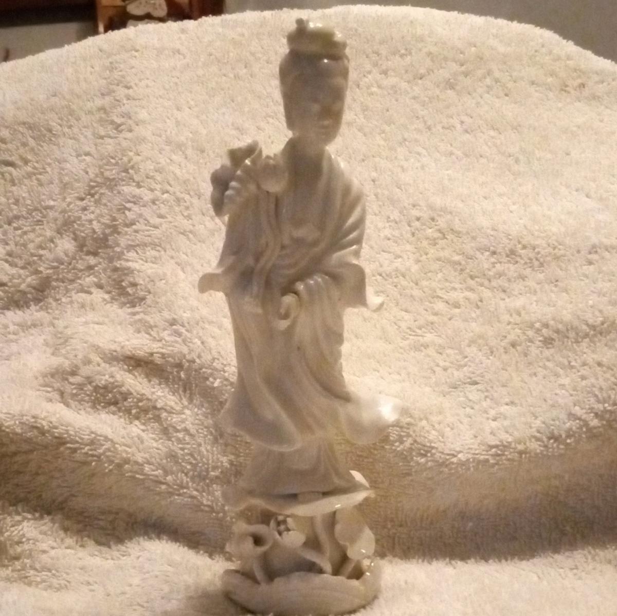 japanese figurine - Carl Junction, Missouri - FleaMarketBay