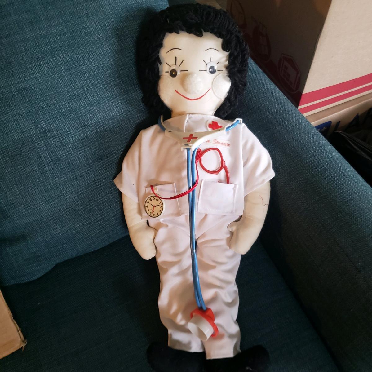 SMITE LINE NURSE DOLL
