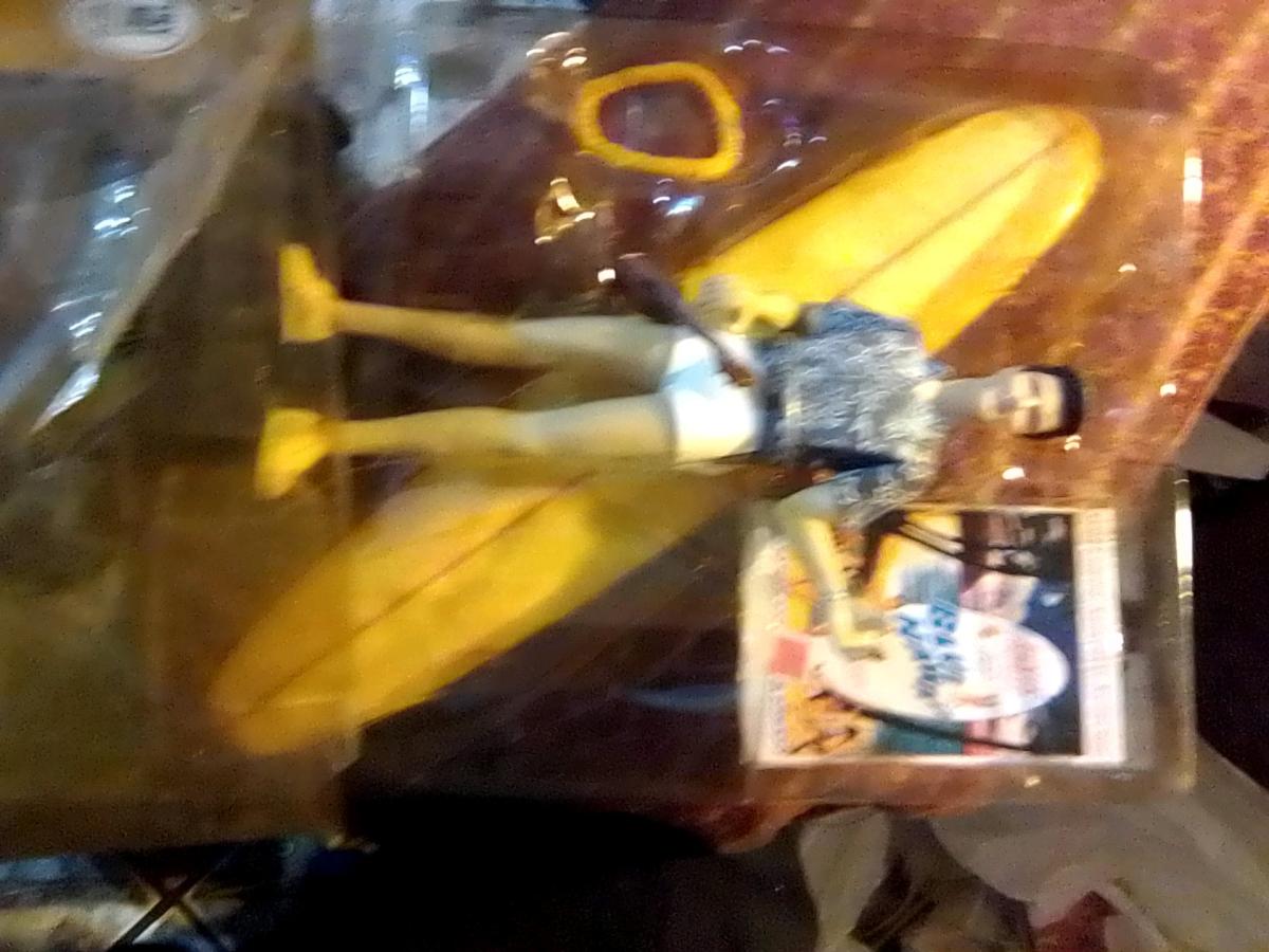 Blue Blue Hawaii Elvis toy still in the pack - Dallas, Texas - FleaMarketBay