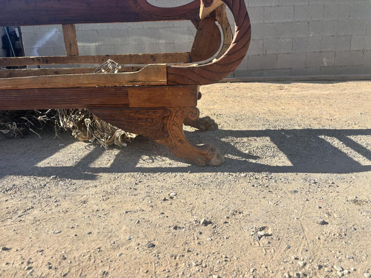 empire couch - Tucson, Arizona - FleaMarketBay