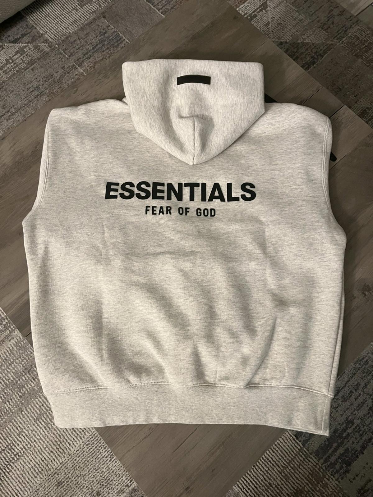 Essentials Fear of God Light oatmeal - Moreno Valley, California - FleaMarketBay