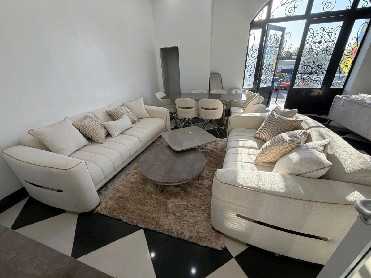 sale of furniture sets - Orlando, Florida - FleaMarketBay