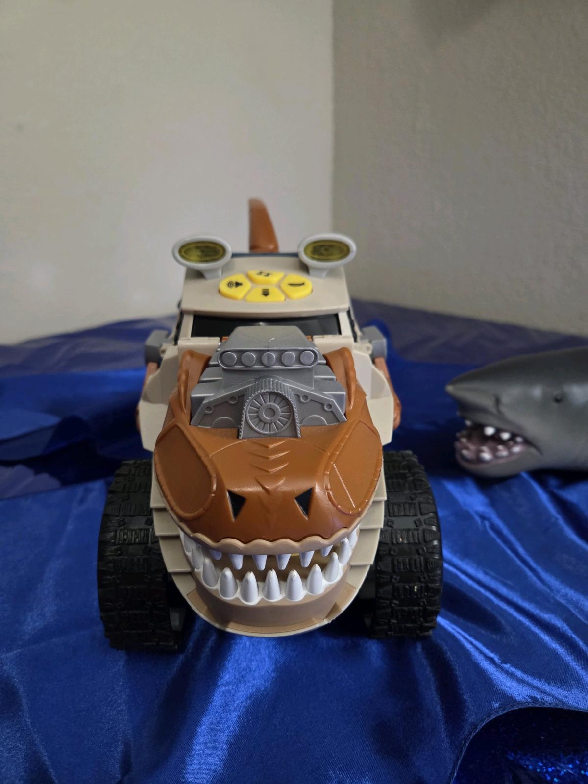 TOY LOT - Phoenix, Arizona - FleaMarketBay