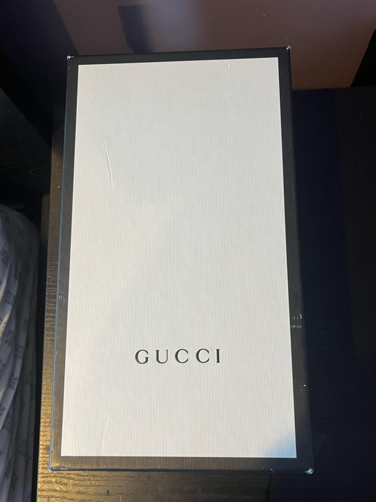 Gucci slides - Harrisburg, Pennsylvania - FleaMarketBay