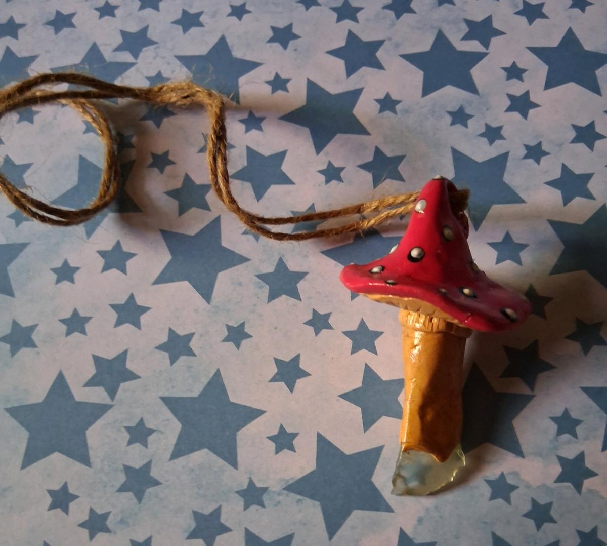 Sea glass mushroom - Camby, Indiana - FleaMarketBay