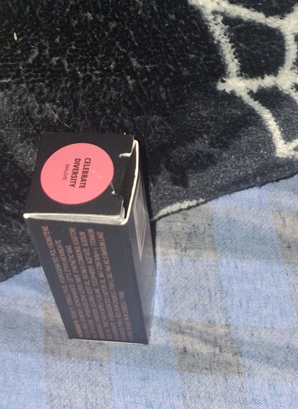 cherry matted lipstick - Sandy, Utah - FleaMarketBay