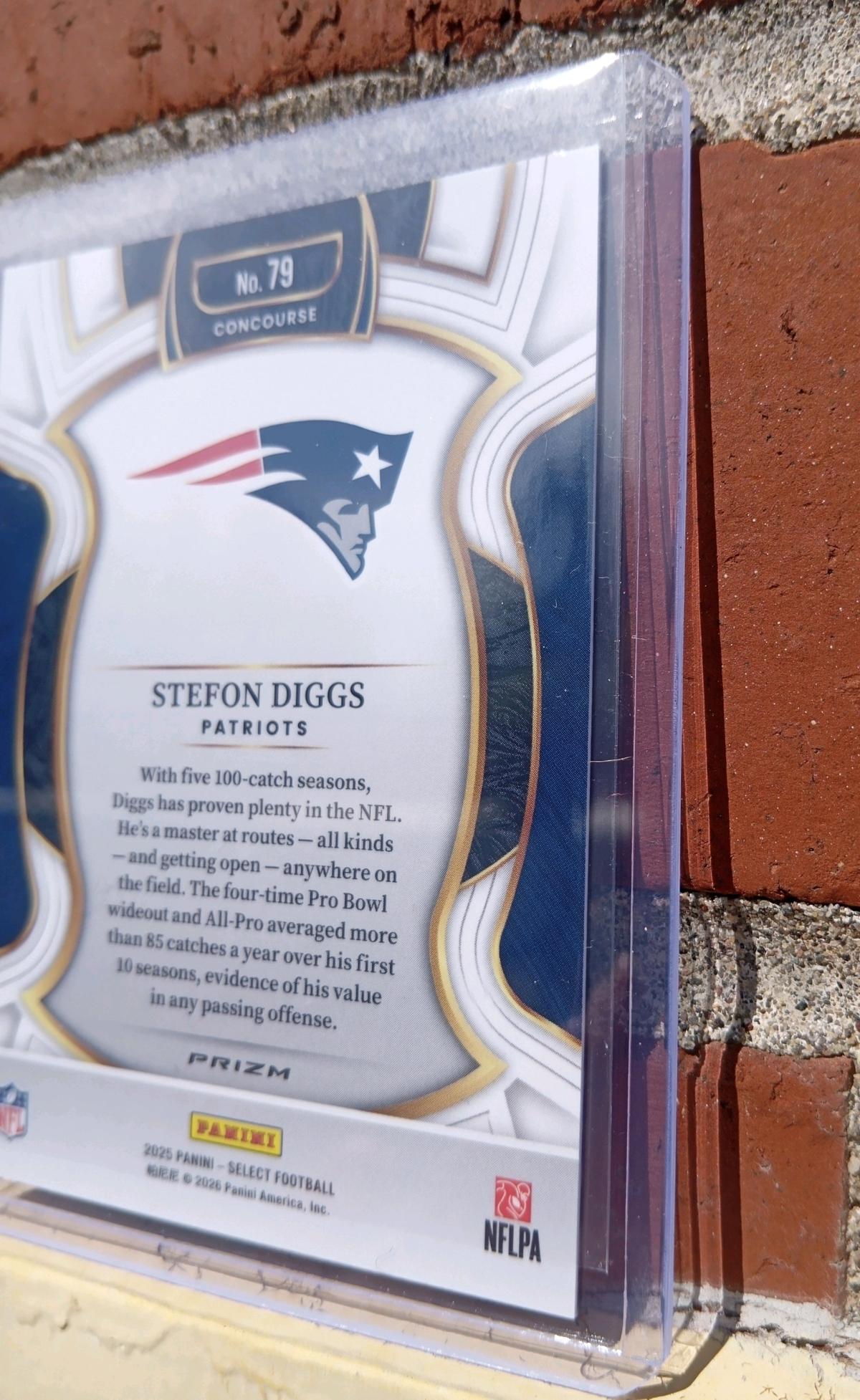 2025 Panini Select Stefon Diggs Zebra Prizm Case Hit 79 - Portland, Oregon - FleaMarketBay