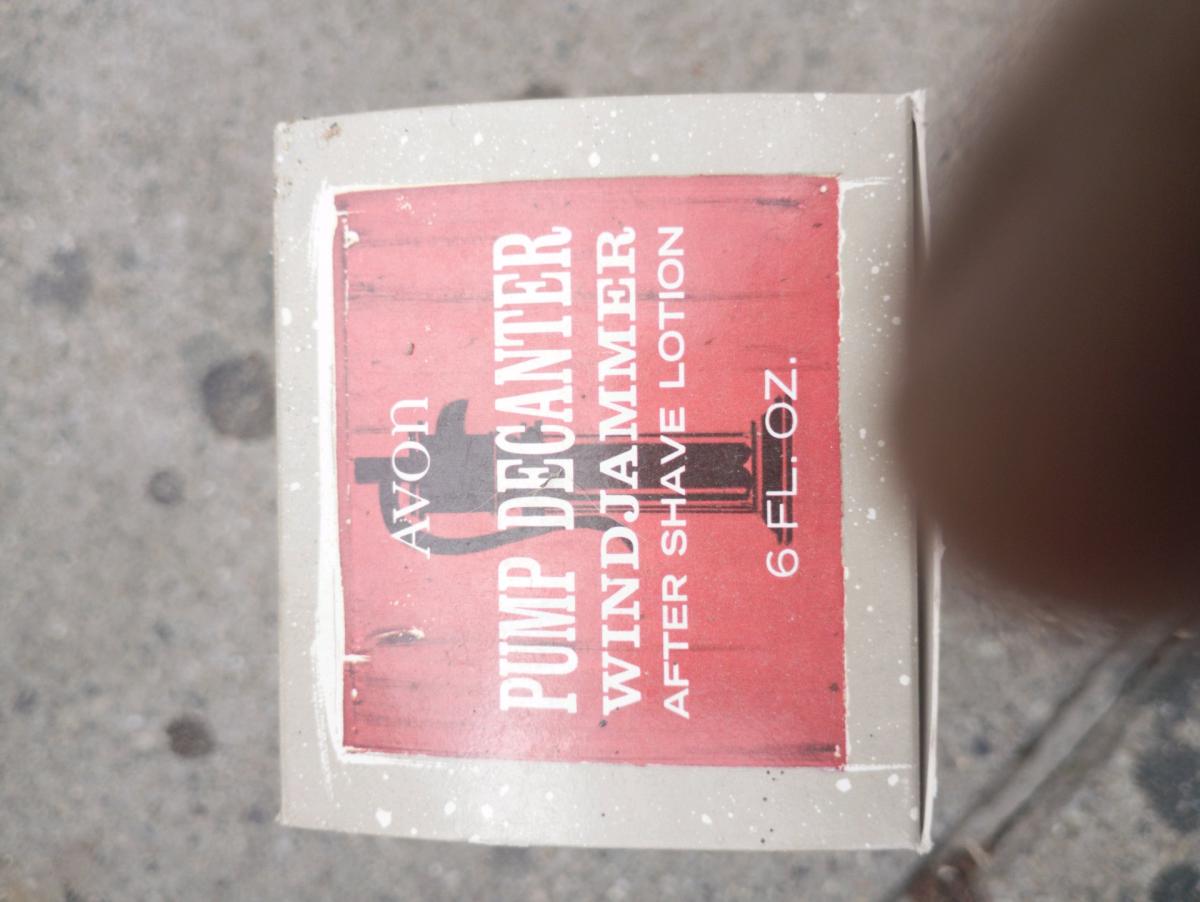 pump decanter - Genesee, Michigan - FleaMarketBay