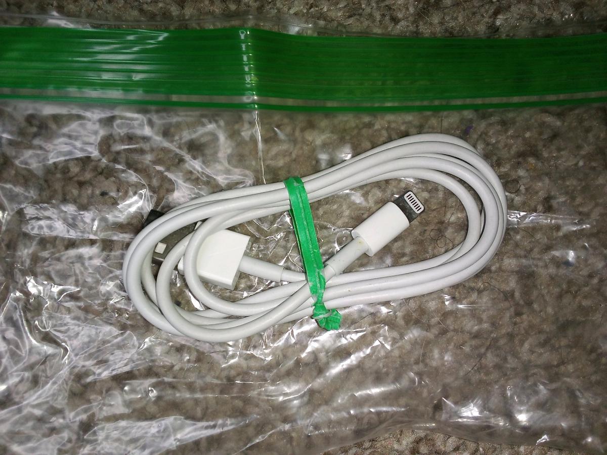 Apple USB A to Lightning Cable 3ft - Reynoldsburg, Ohio