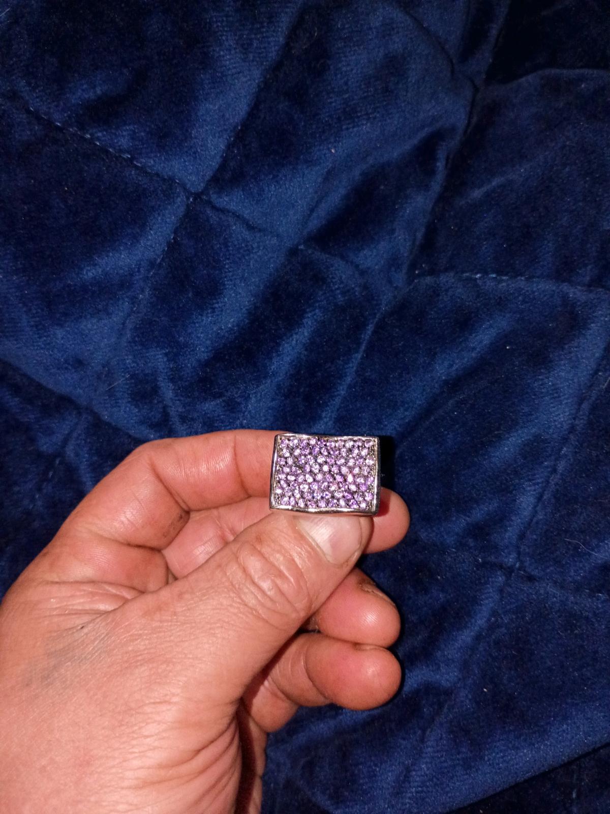 jewelry rings necklaces and bracelets and earrings - Austin, Texas - FleaMarketBay