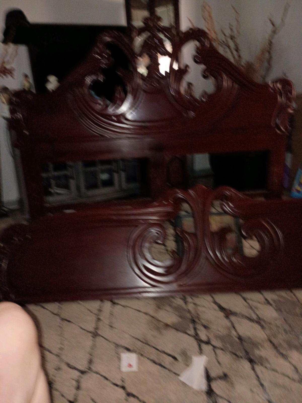 king size mahogany wood head and foot board - Jacksonville, Florida - FleaMarketBay