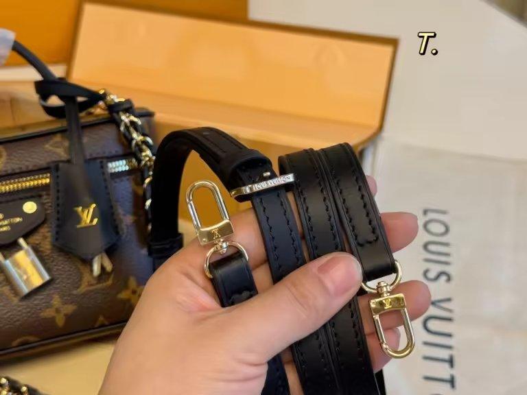 Beautiful Bag - Friendswood, Texas - FleaMarketBay