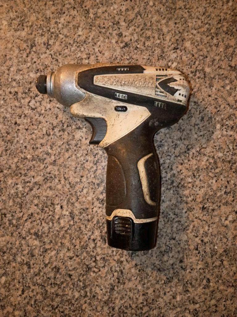 mix of tools and power tools - Manchester, New Hampshire - FleaMarketBay