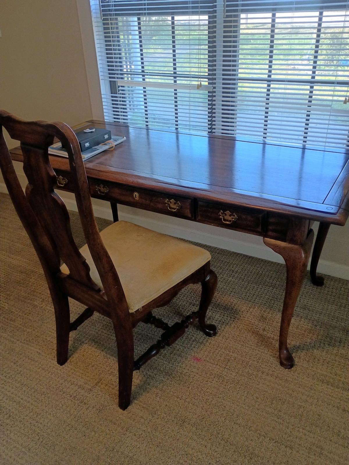 Queen Anne antique writing desk and chair set - Gallatin, Tennessee - FleaMarketBay