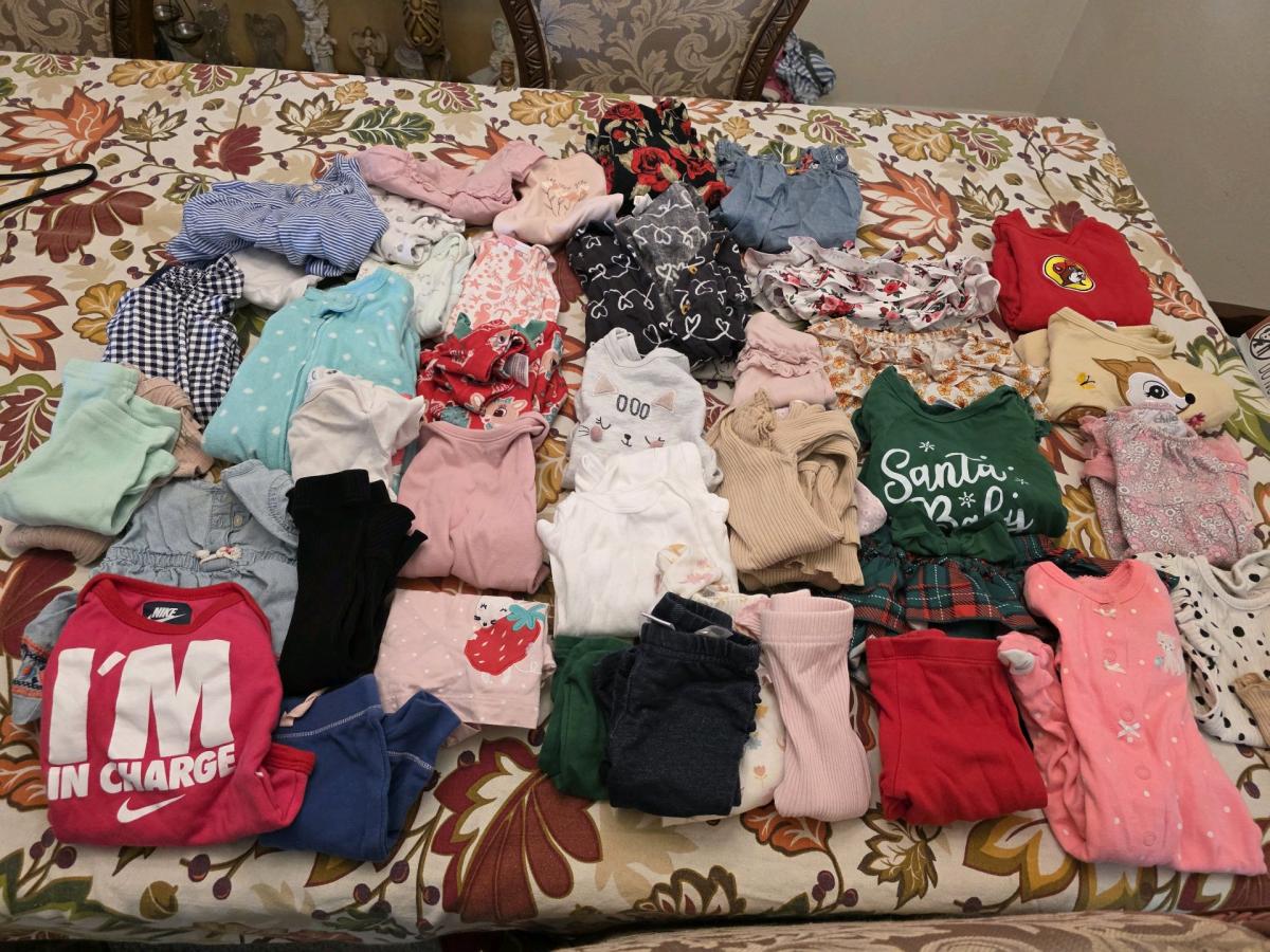 newborn girl clothes - Hudson, Florida - FleaMarketBay
