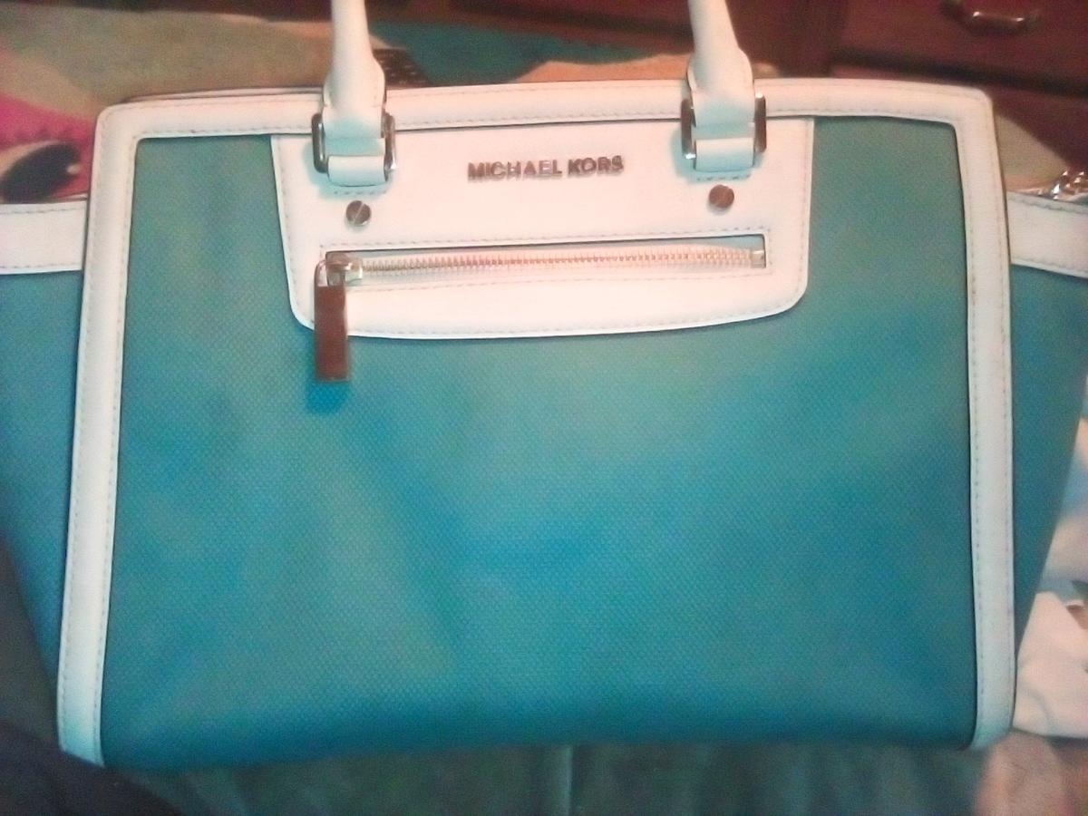 Michael Kors - Elizabethton, Tennessee - FleaMarketBay