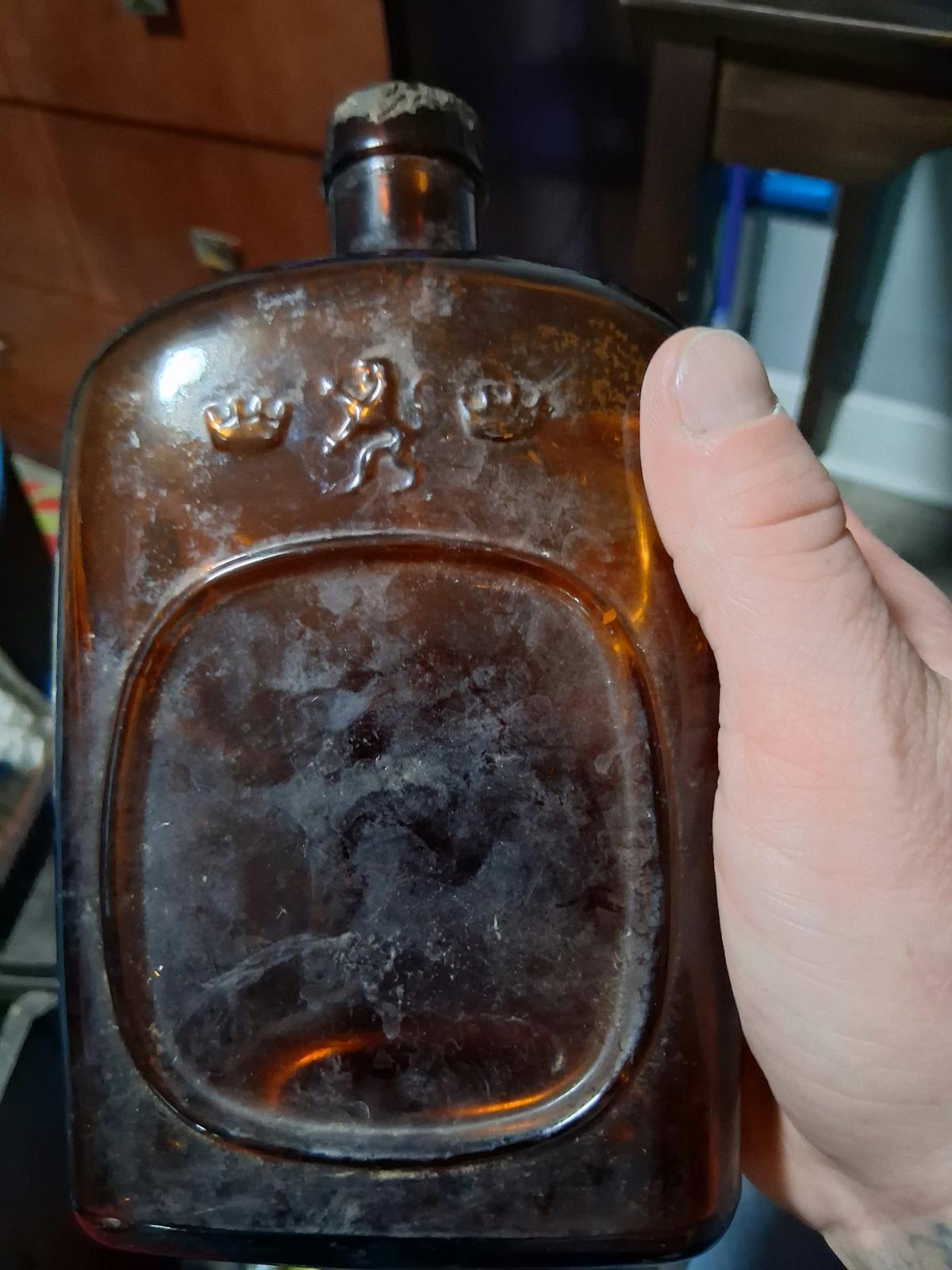 various brown glass from early 1900 s - Antioch, Tennessee - FleaMarketBay