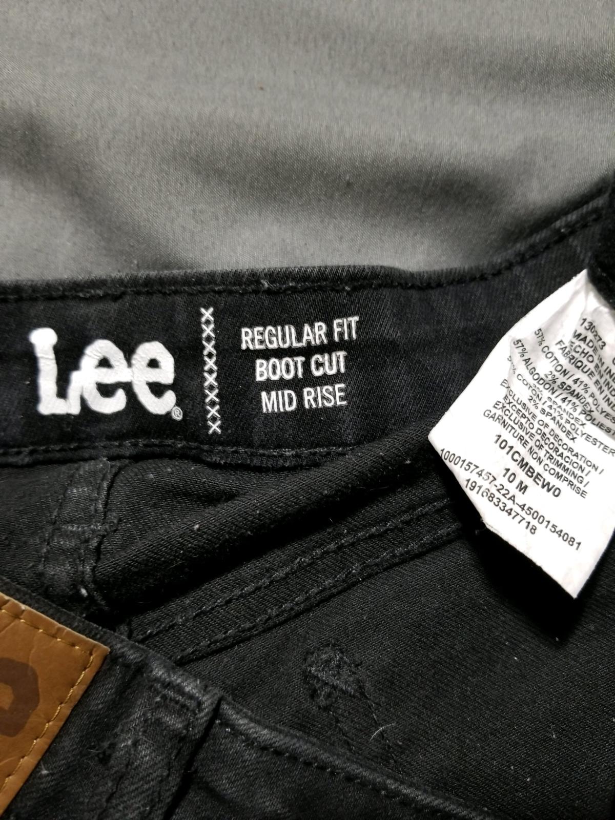 Lee Jeans - Portage, Michigan - FleaMarketBay