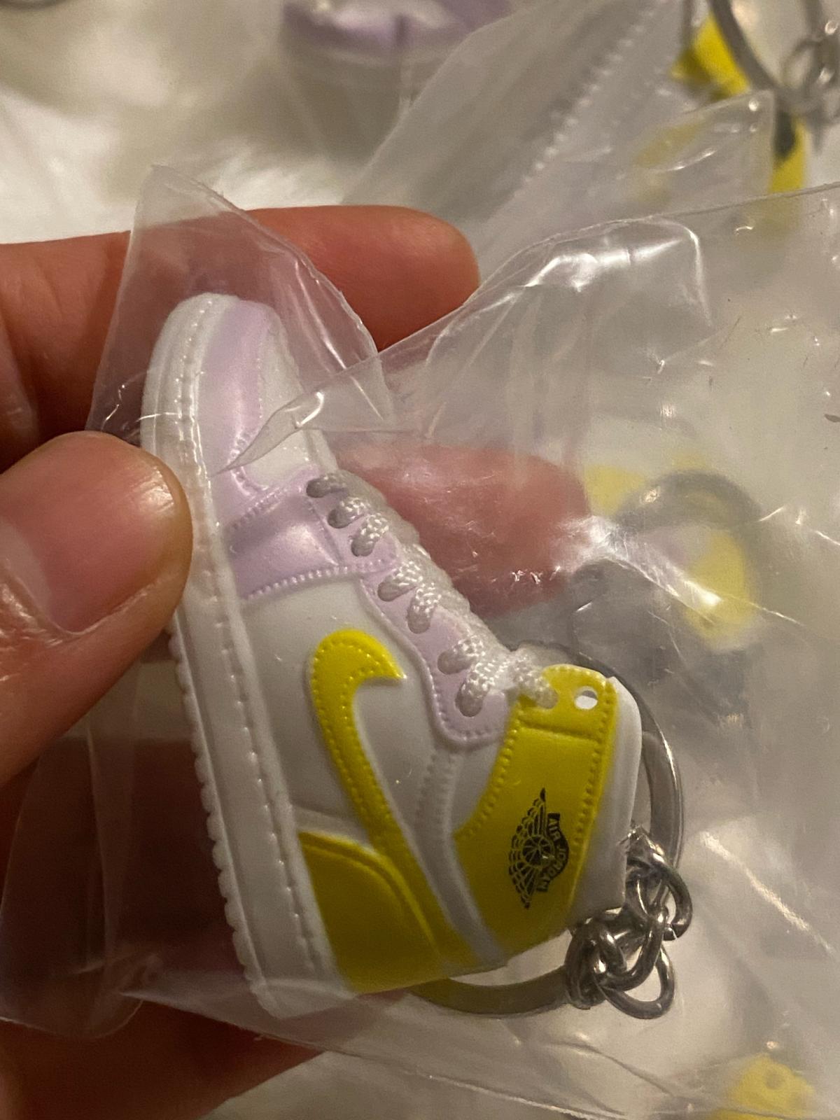 sale sale sale three for 16 - Washington Navy Yard, District of Columbia - FleaMarketBay