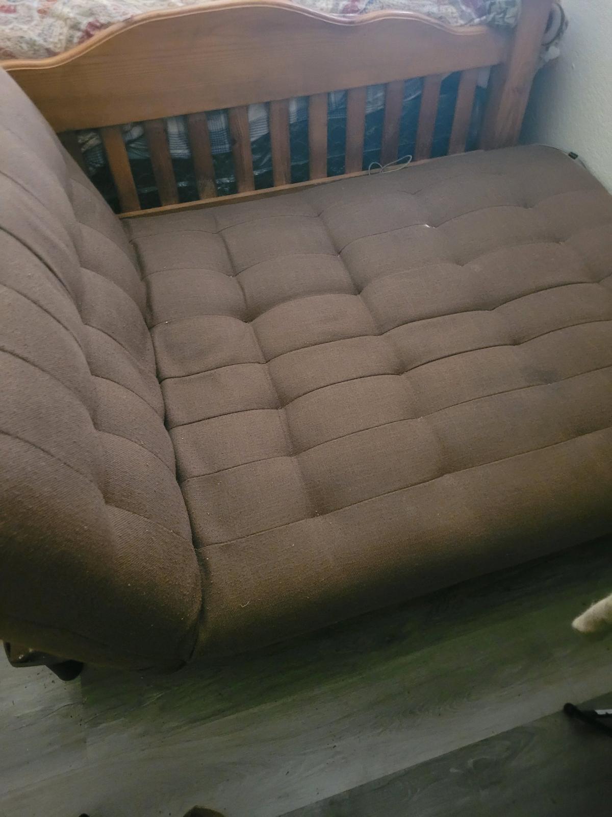 selling stuff - Merced, California - FleaMarketBay