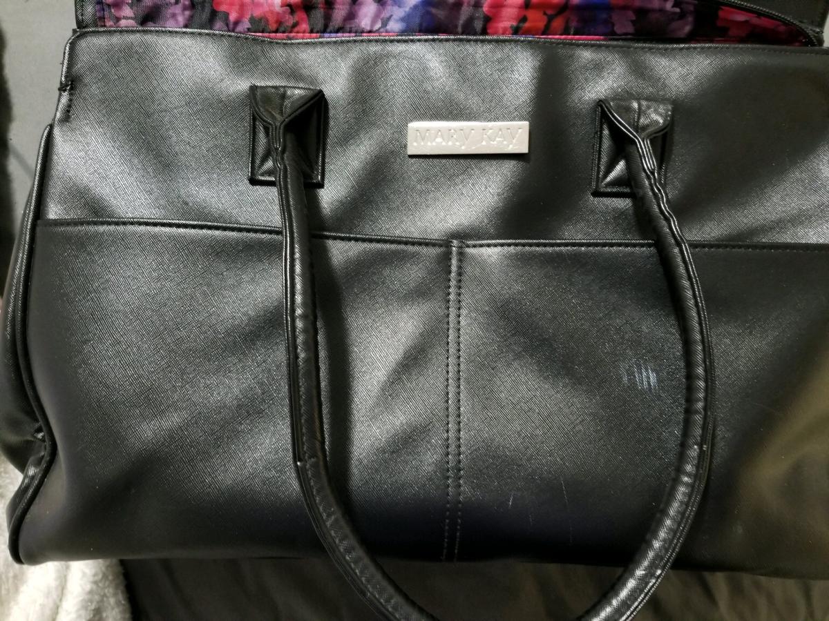 Mary Kay  Bag - Portage, Michigan - FleaMarketBay
