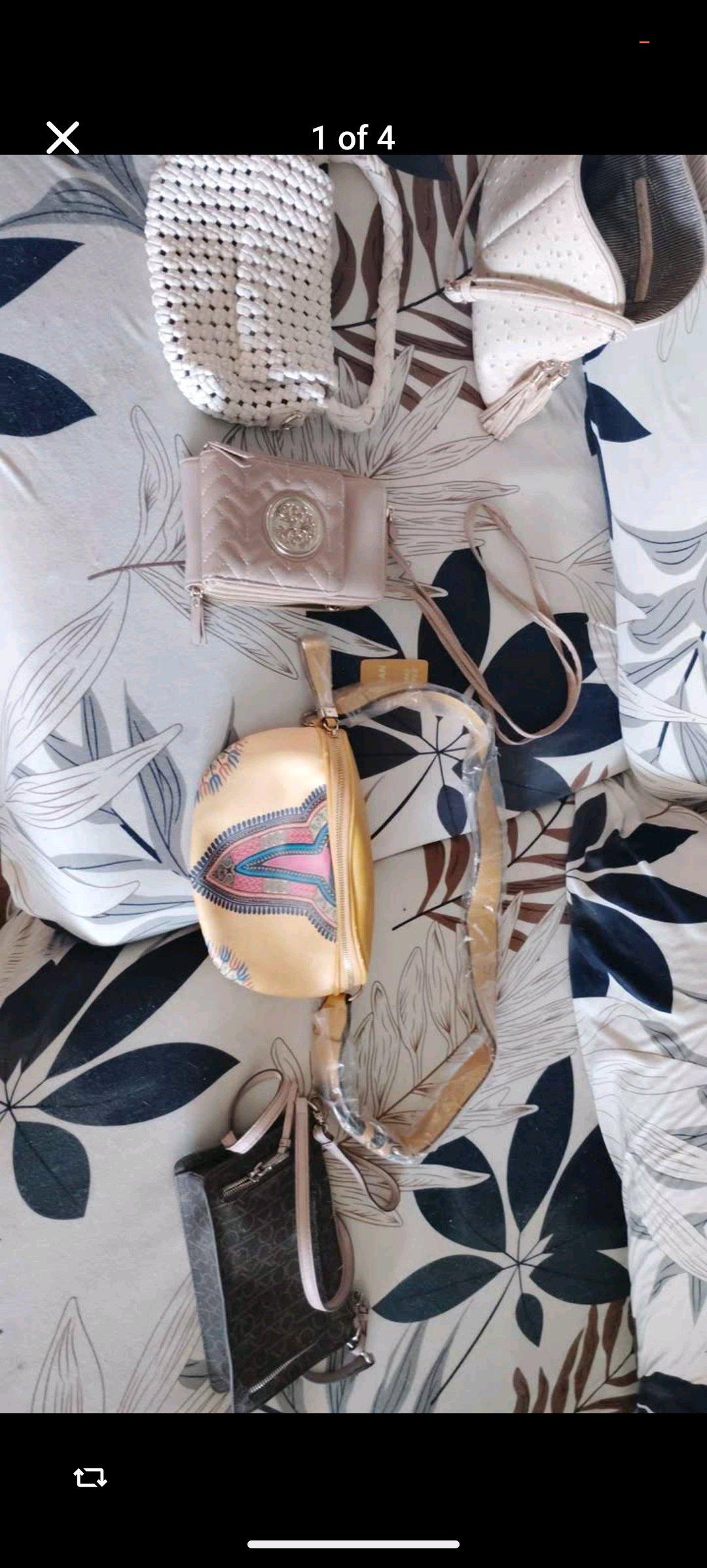 purses - Bellevue, Nebraska - FleaMarketBay