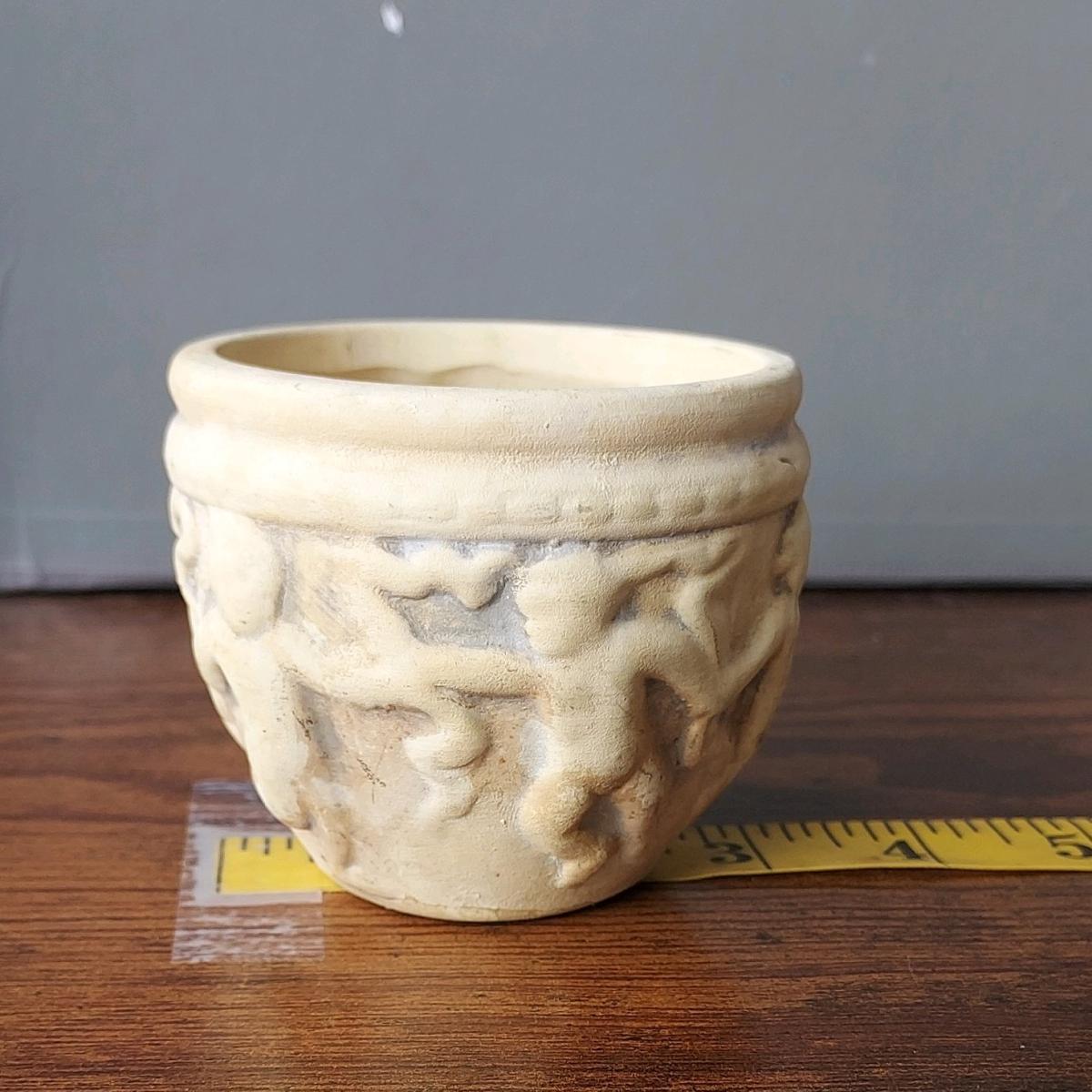 Beige Ceramic Round Planter Pot Pottery Made 21st Century De