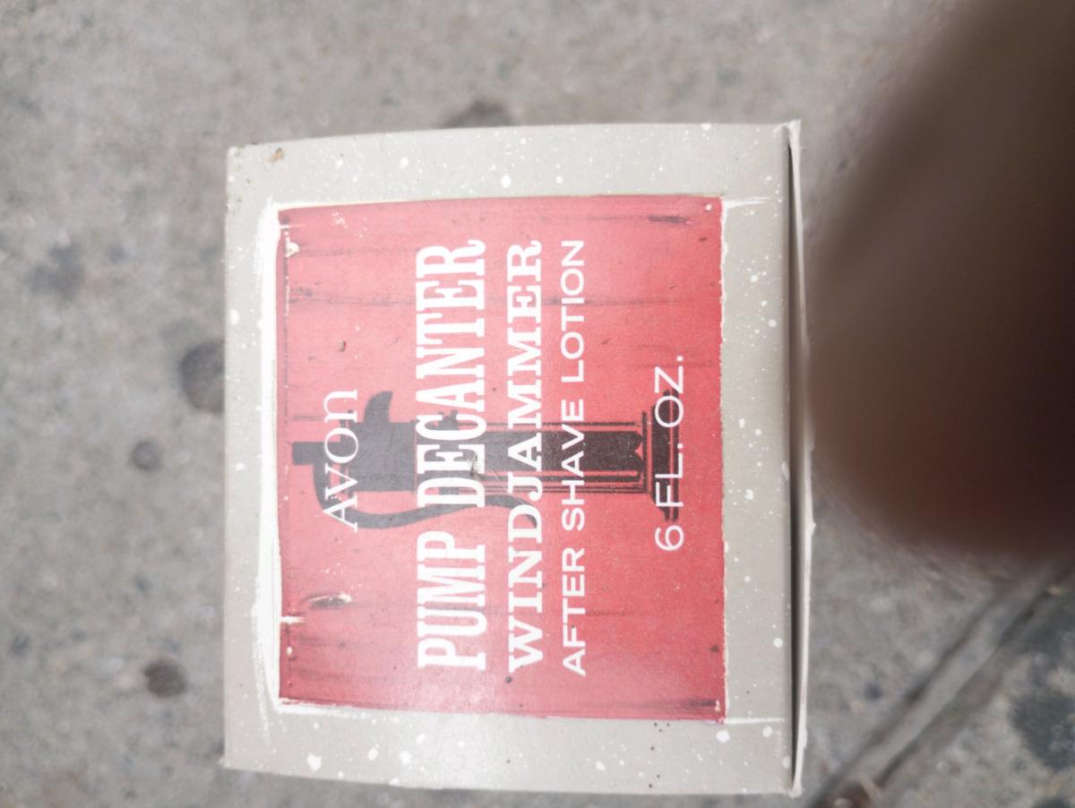 pump decanter - Genesee, Michigan - FleaMarketBay