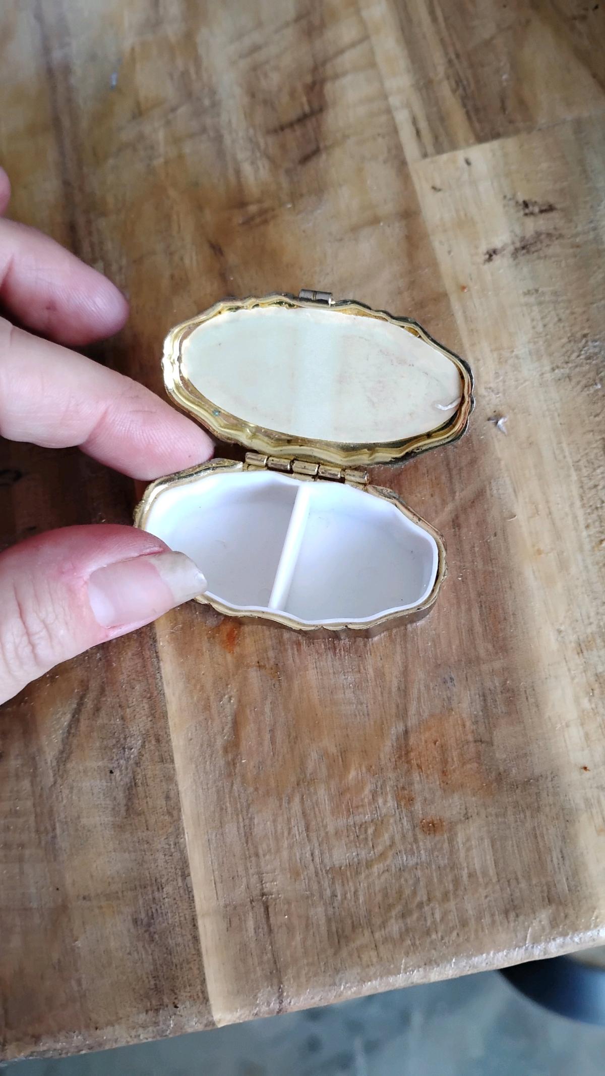 Vintage Pill Holder - Alicia, Arkansas - FleaMarketBay