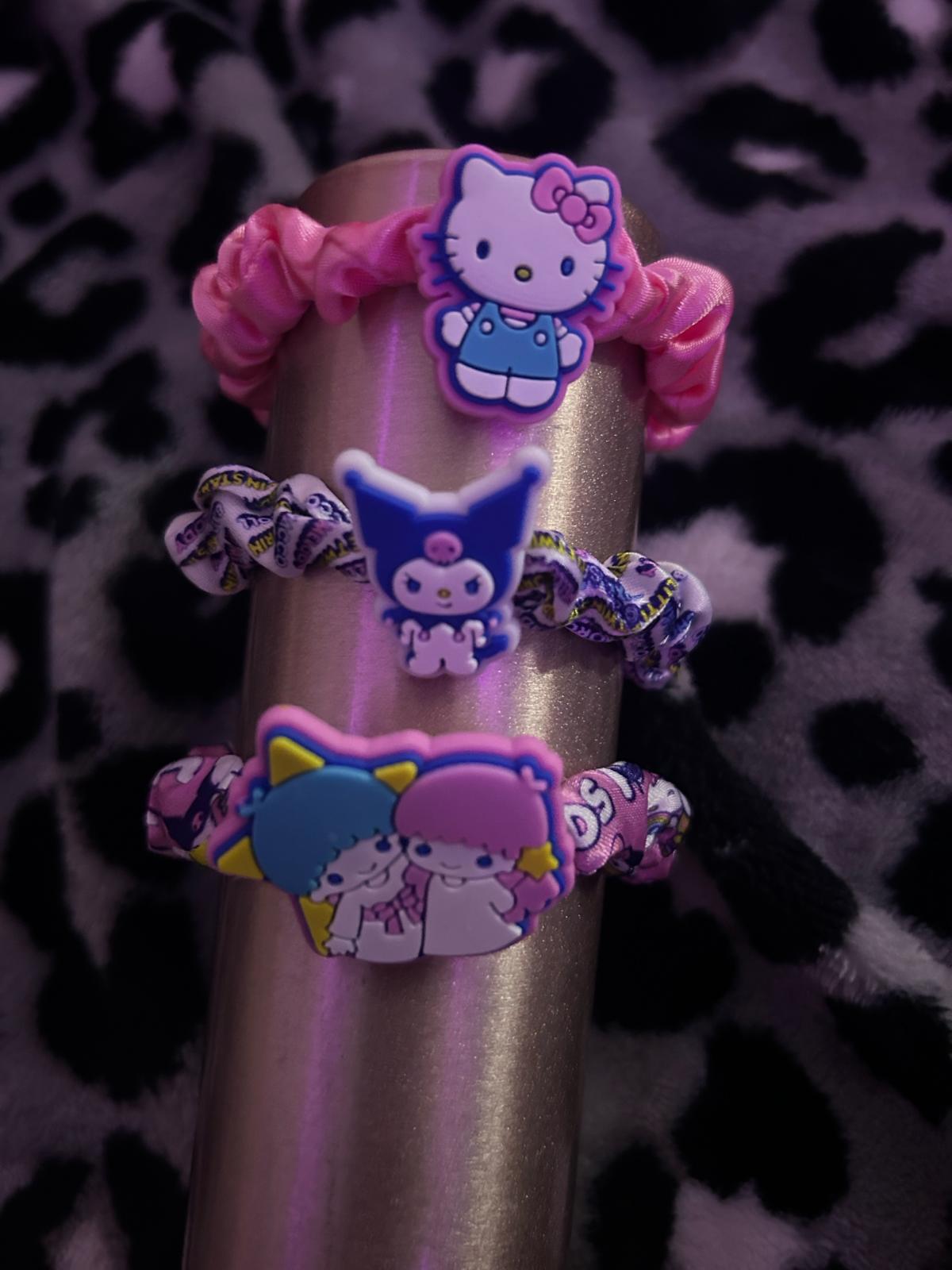 hello kitty scrunchie