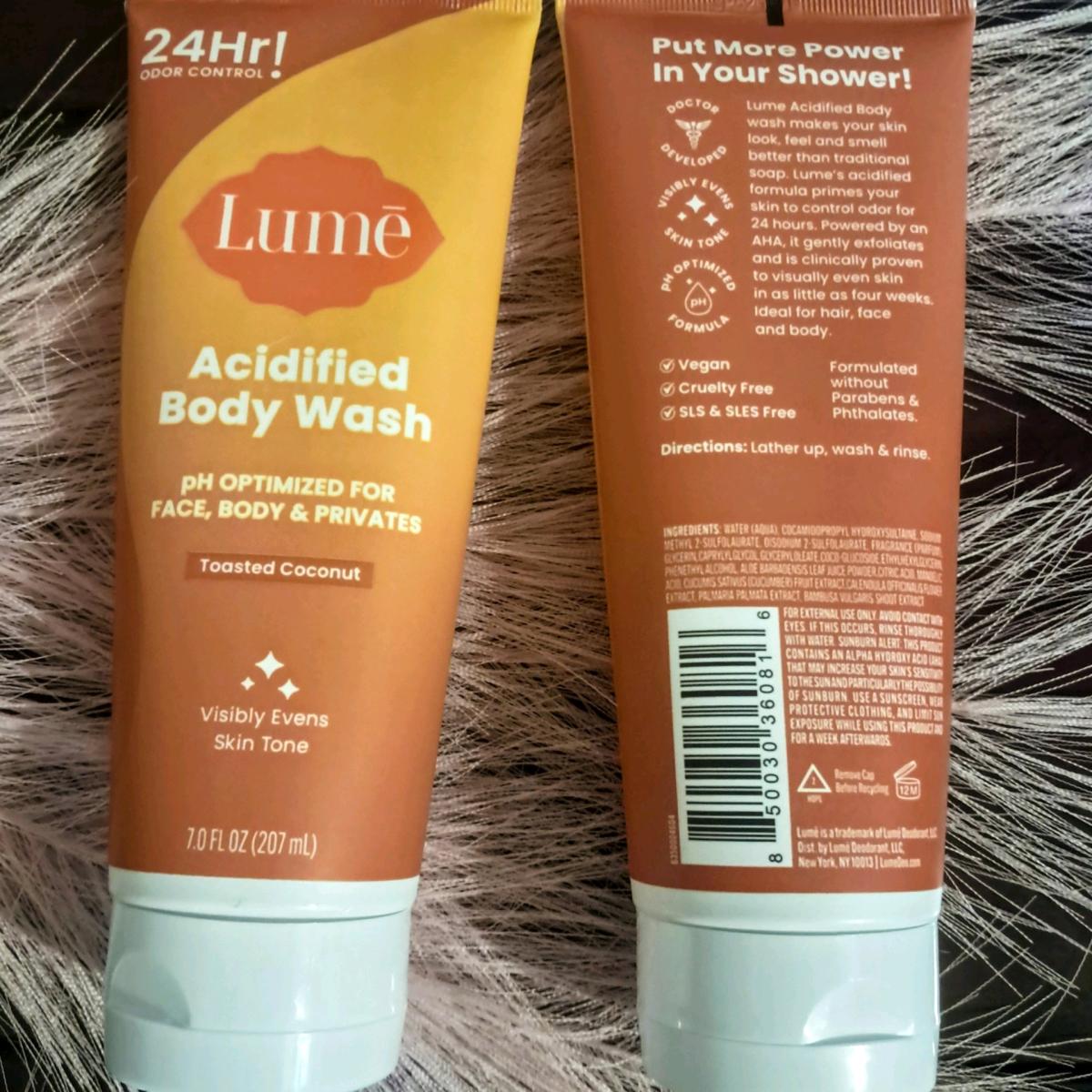 LUME BODY WASH