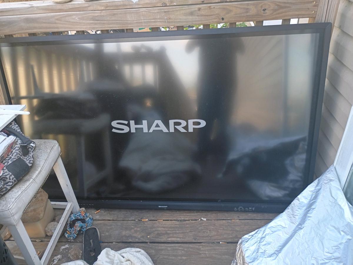 touch screen monitor 75 inch sharp - San Antonio, Texas - FleaMarketBay