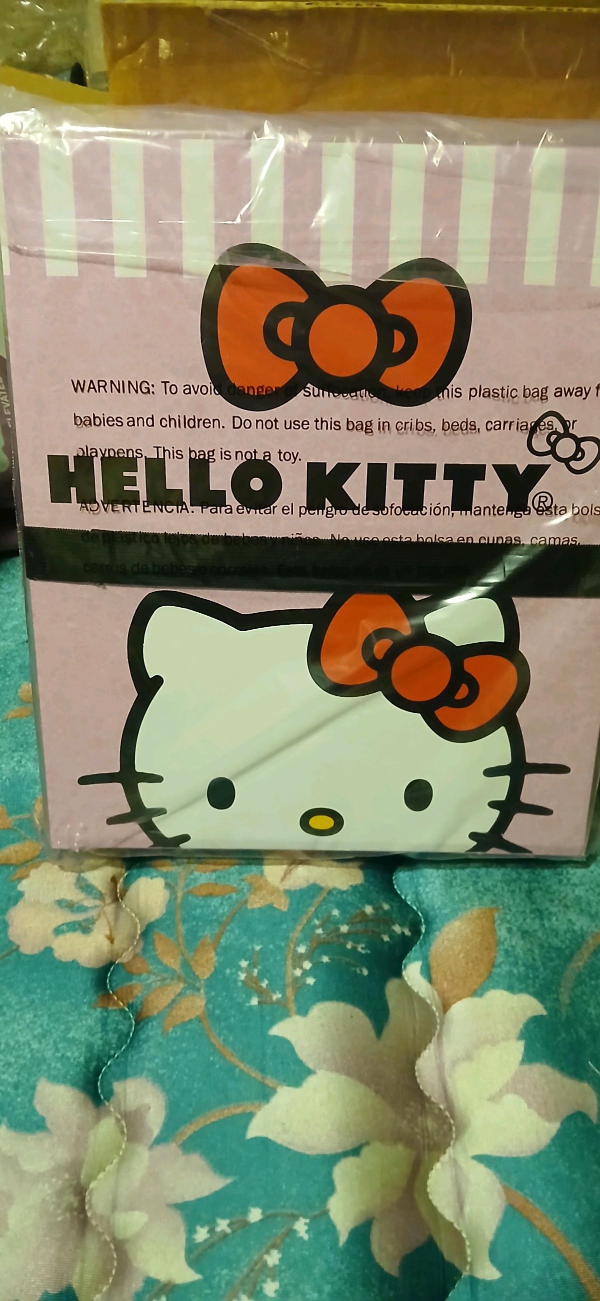 hello kitty sweater pink - Angie, Louisiana - FleaMarketBay