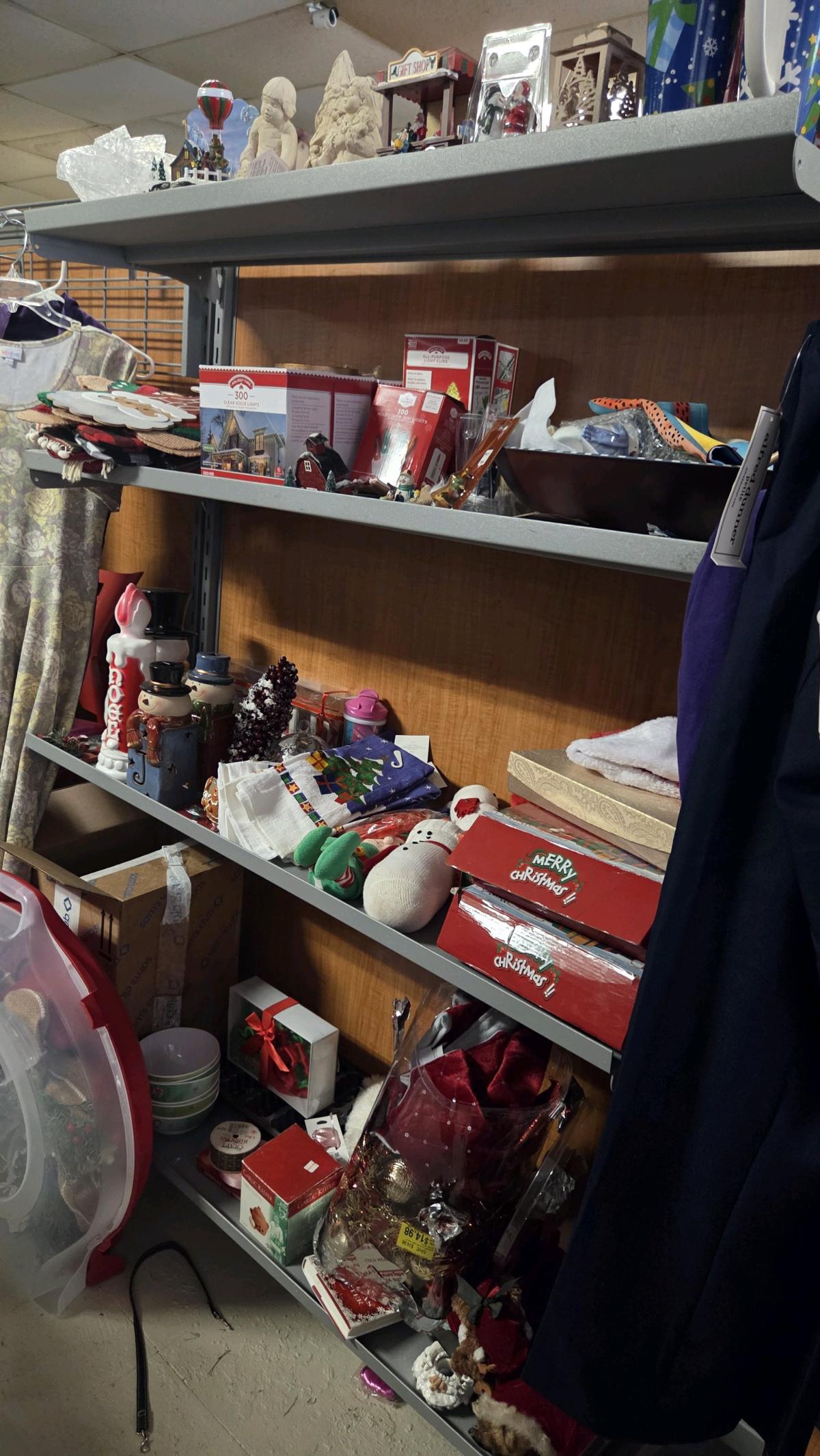 Big clearance sale April 24th through 26th everything is 1 - Alicia, Arkansas - FleaMarketBay