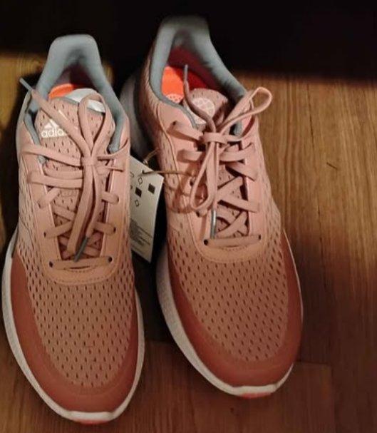 women Adidas shoes - Griffin, Georgia - FleaMarketBay