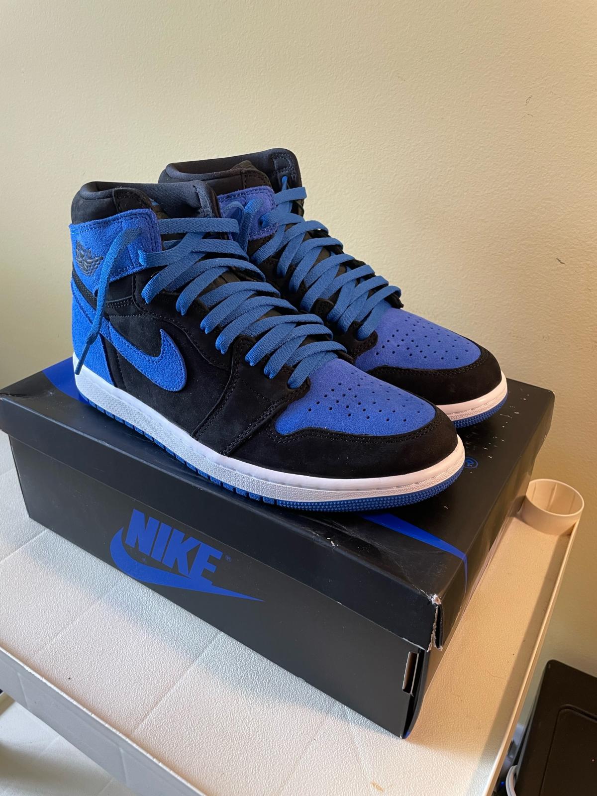 NEW Jordan 1 High Royal Blue OG size 10 - Old Bridge, New Jersey - FleaMarketBay