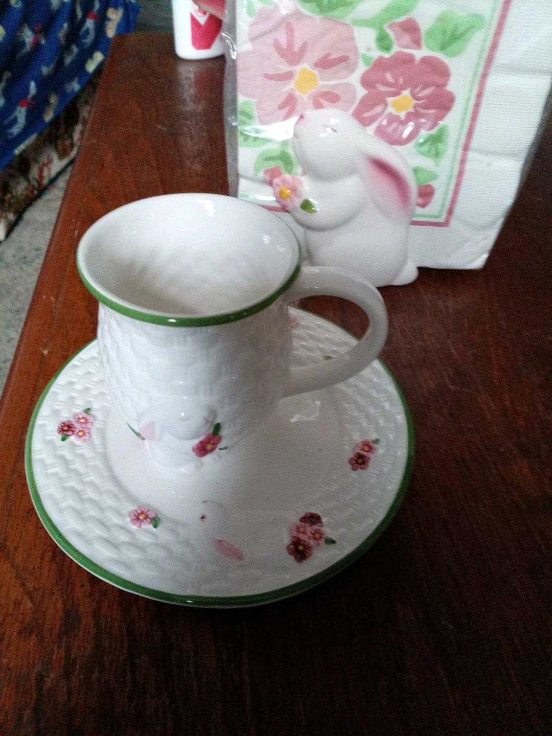 easter from avon - Saint Elmo, Illinois - FleaMarketBay