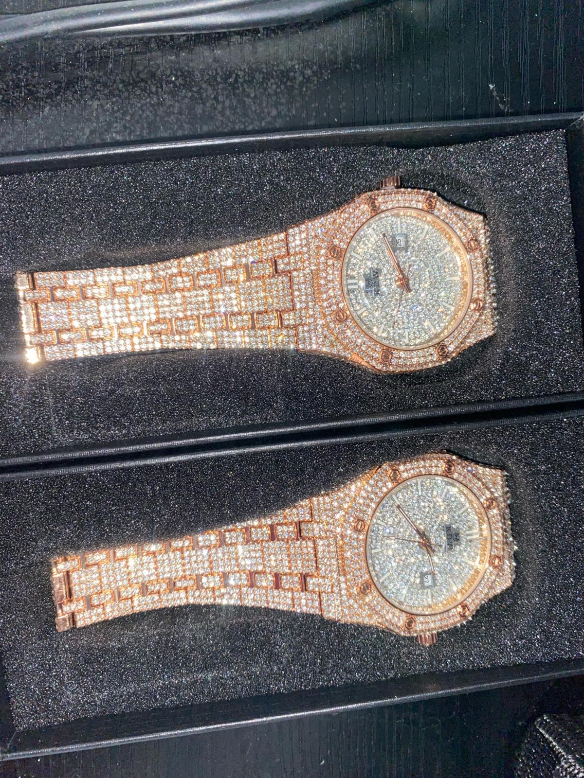 WatchSet - Harrisburg, Pennsylvania - FleaMarketBay