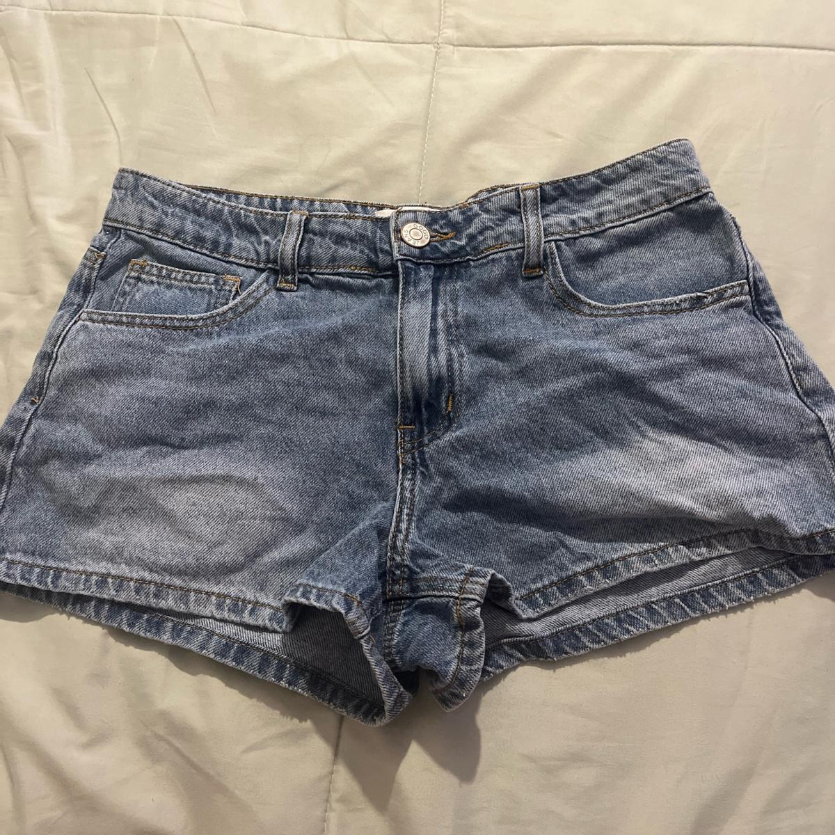 Short Low Rised Denim Jean Shorts - Chicago, Illinois - FleaMarketBay