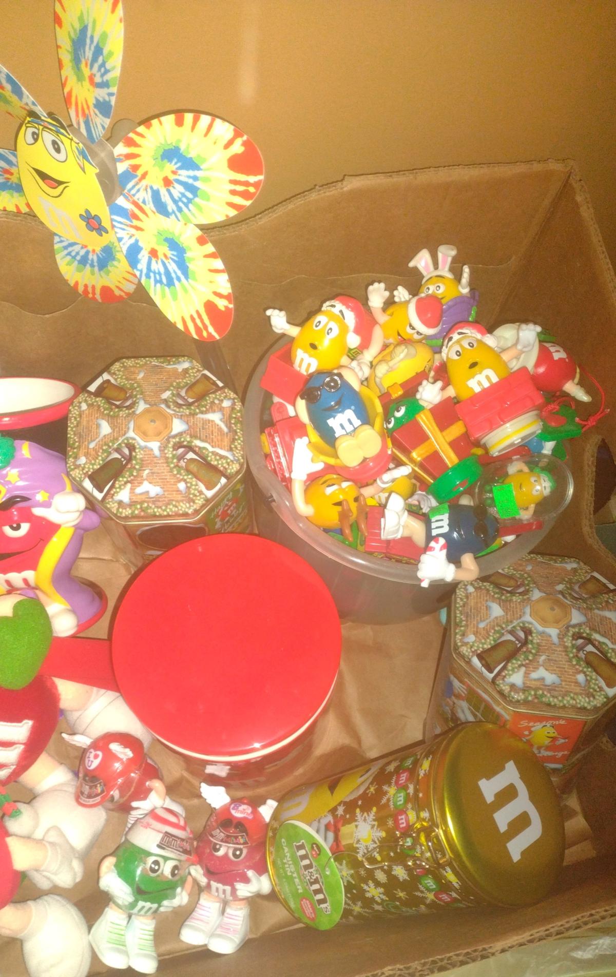 M and M Candy Collectibles Lot whole box - Bay City, Michigan - FleaMarketBay