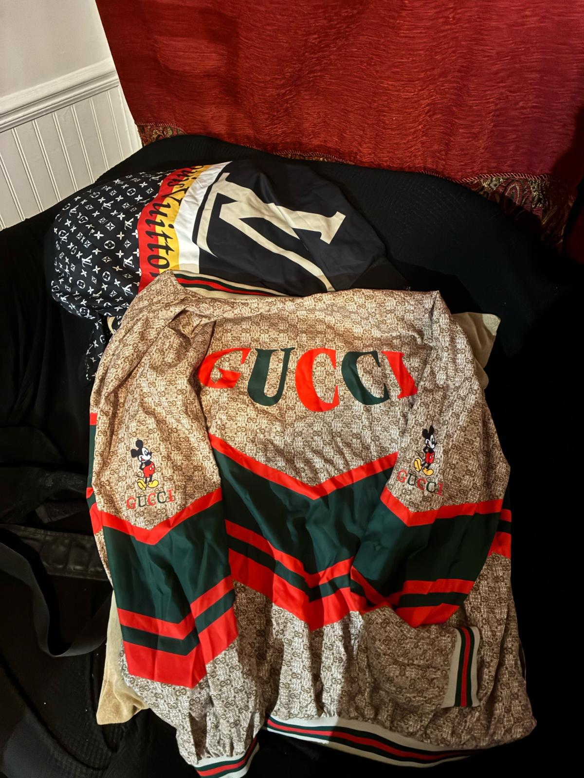 Gucci jacket - Dearborn, Michigan - FleaMarketBay