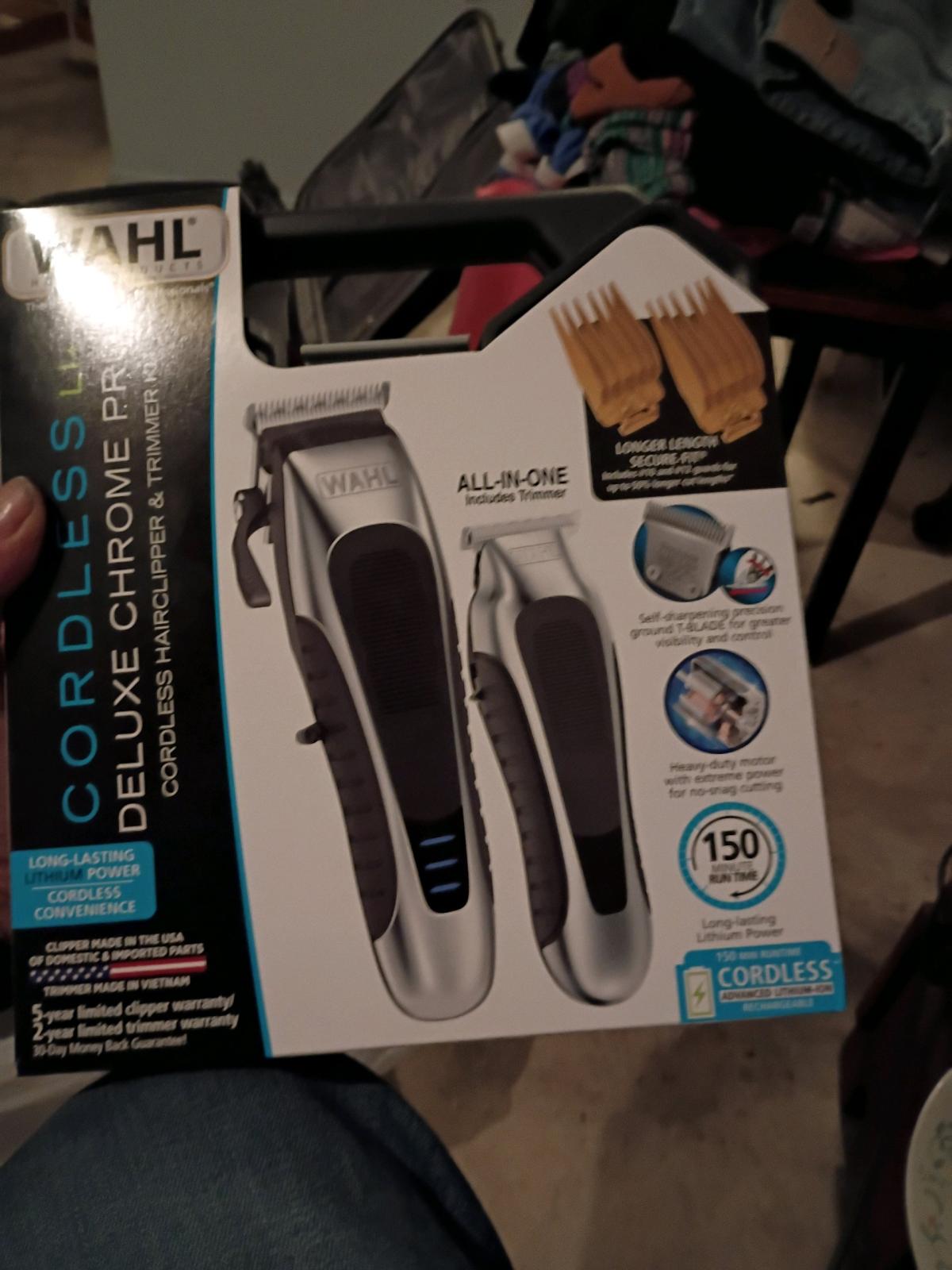 wahl dual set of hair clippers - Palm Coast, Florida - FleaMarketBay