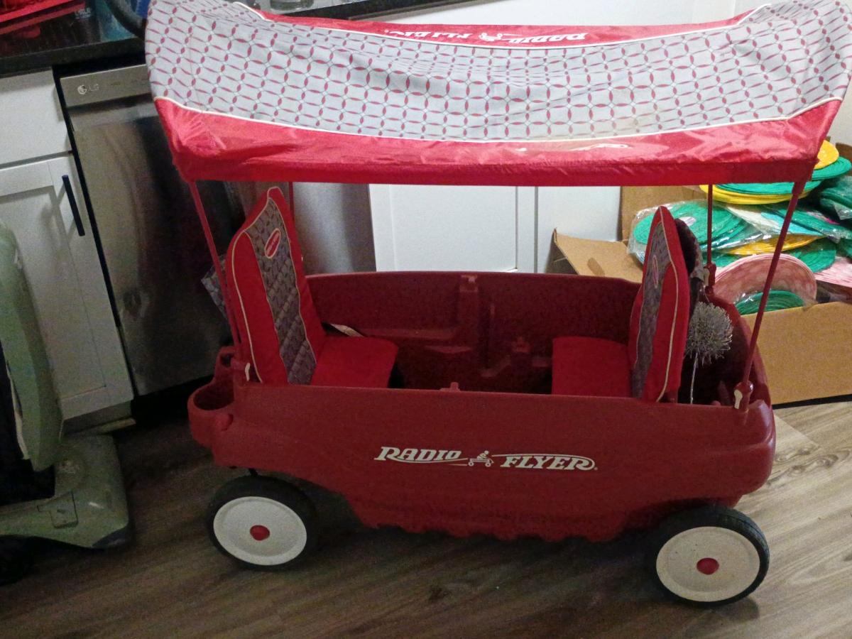 toys  and kid items - Kansas City, Missouri - FleaMarketBay