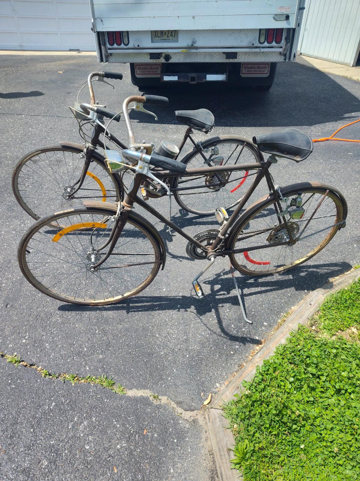 1980 hes and hers Schwinn bikes All original - Vineland, New Jersey - FleaMarketBay