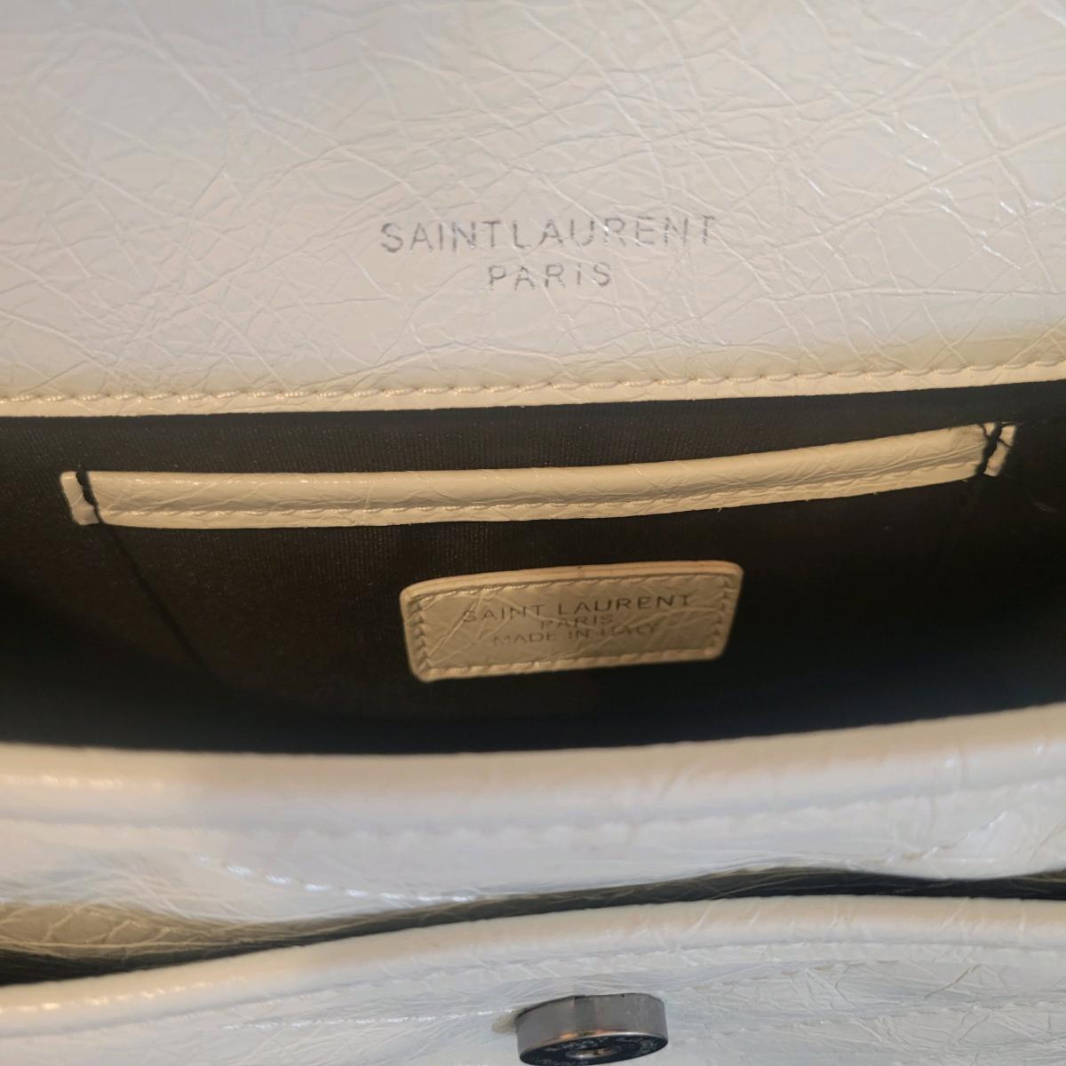 White bag - Brooklyn, New York - FleaMarketBay