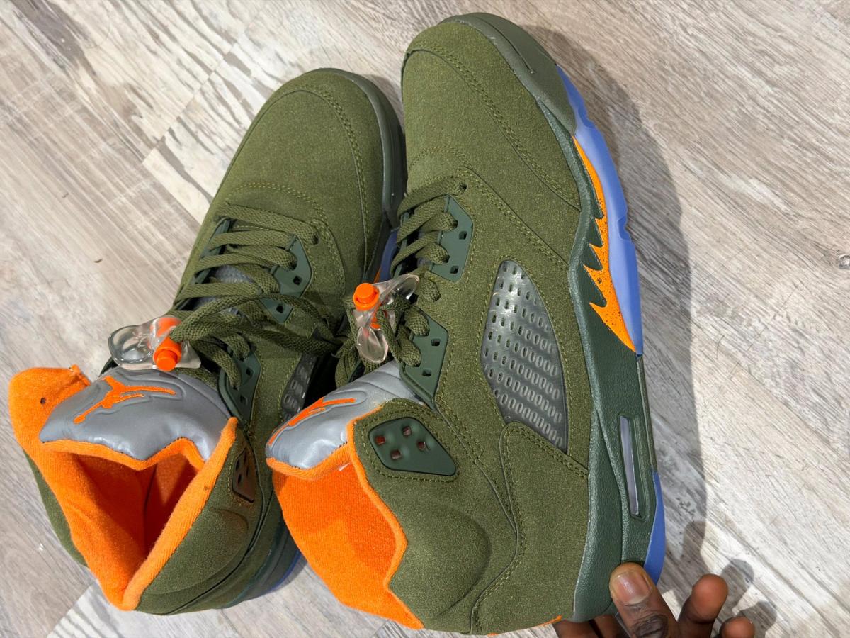 Jordan 5 size 12 - Holyoke, Massachusetts - FleaMarketBay